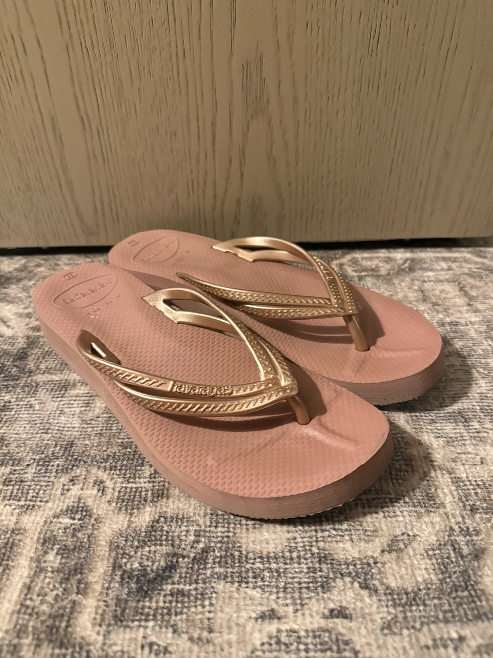 Havaianas Cappuccino Wedge Flip Flops Women's Size 38